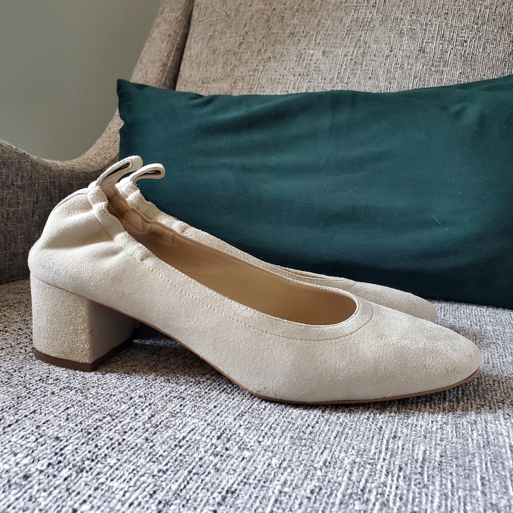 ✅ Everlane The Day Heel, Cream (8.5)